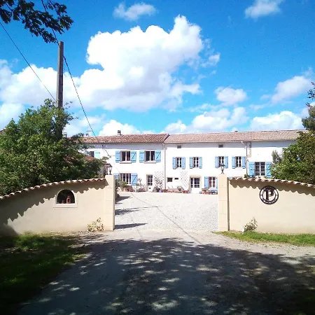 Domaine De Polfages Holiday home *